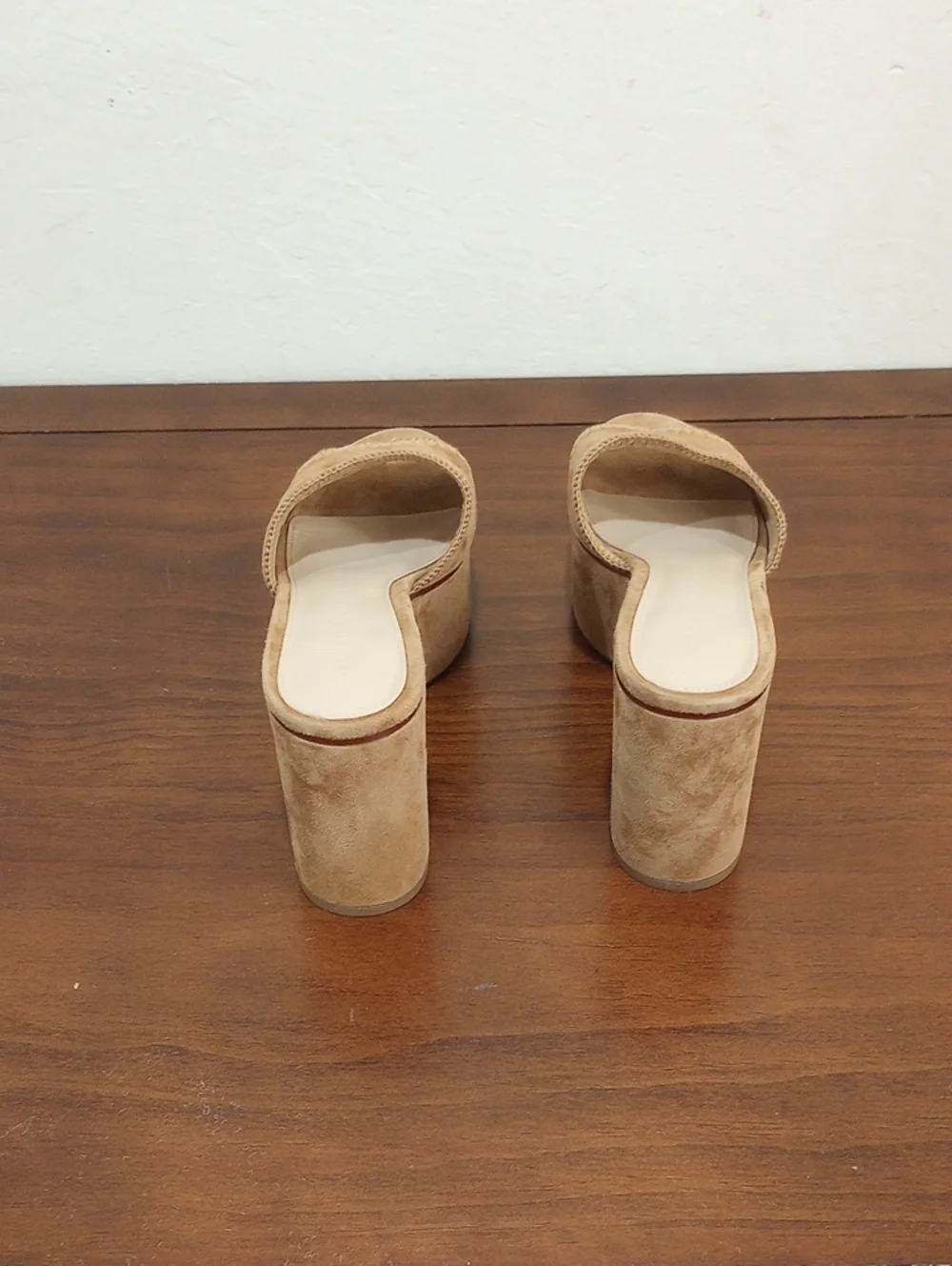 Veronica Beard Dessie Platform Real Leather Suede Sandals in Latte, Size 7M